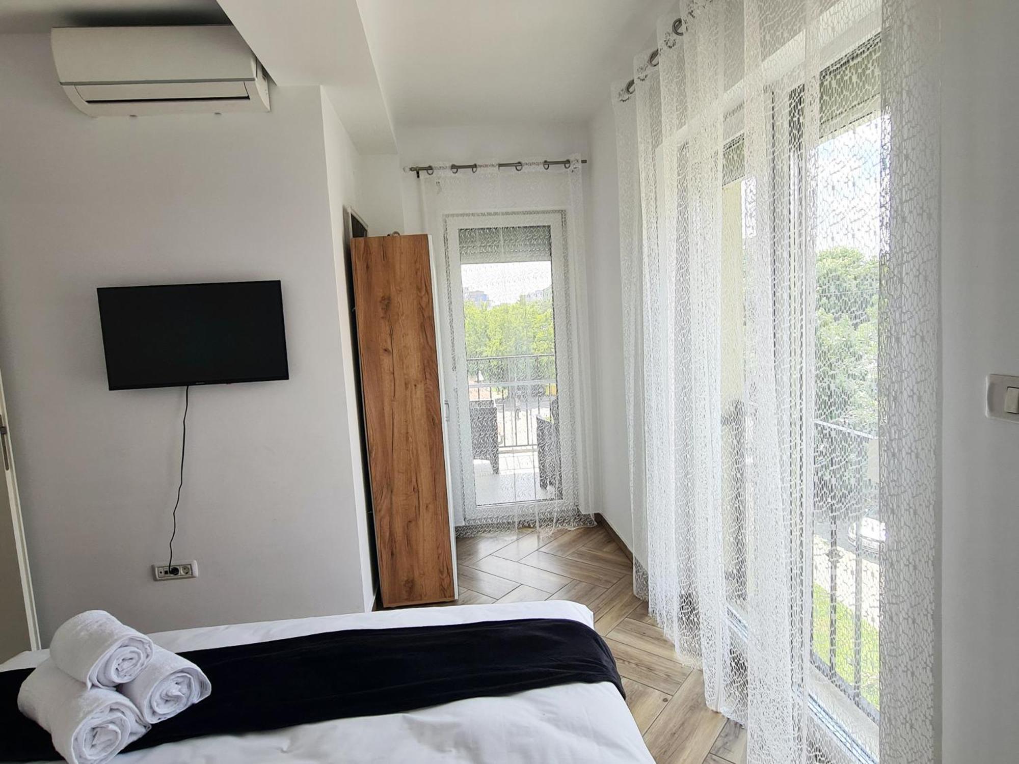 Apartament Esther Premium *